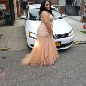 Meet your Posher, Aisha